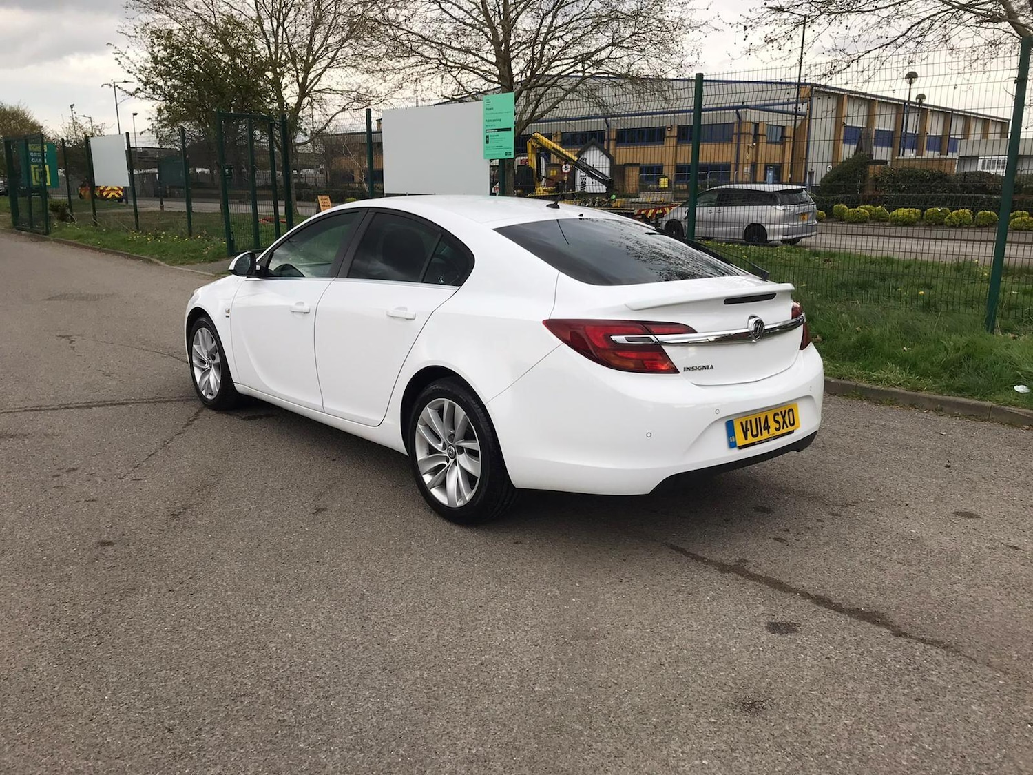 Used Vauxhall Insignia 2014 for sale - 78086504: Photo 4