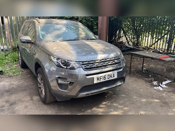 Used Land Rover Discovery Sport 2016 for sale - 79224750: Photo