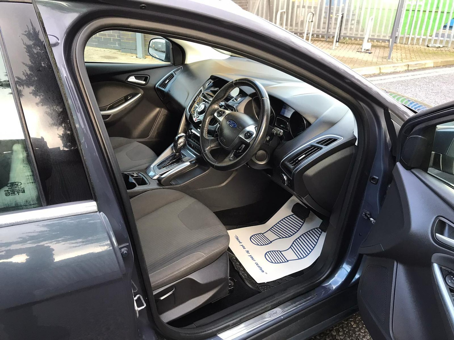 Used Ford Focus 2012 for sale - 77510998: Photo 9