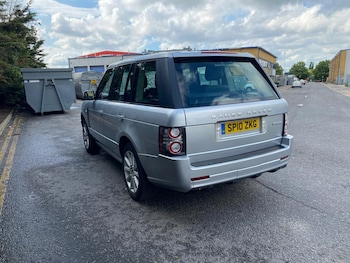 Used Land Rover Range Rover 2010 for sale - 79116399: Photo