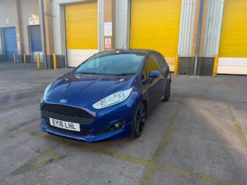 Used Ford Fiesta 2016 for sale - 79669696: Photo