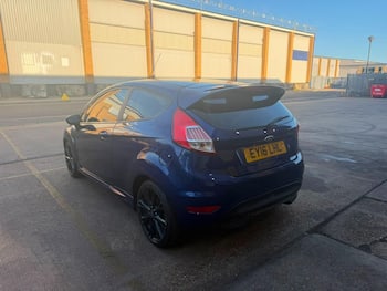 Used Ford Fiesta 2016 for sale - 79669696: Photo