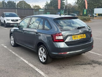 Used Skoda Rapid Spaceback 2017 for sale - 79726193: Photo