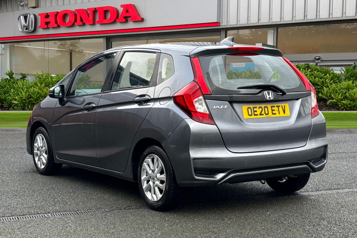 Used Honda Jazz 2020 for sale - 77703367: Photo 2