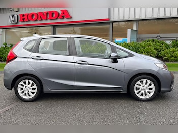 Used Honda Jazz 2020 for sale - 77703367: Photo