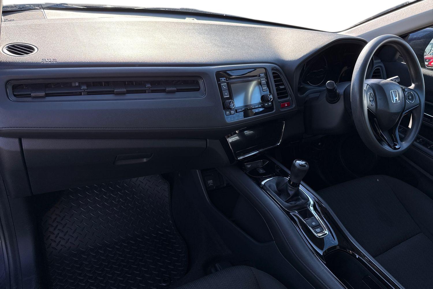 Used Honda HR-V 2017 for sale - 77758421: Photo 16