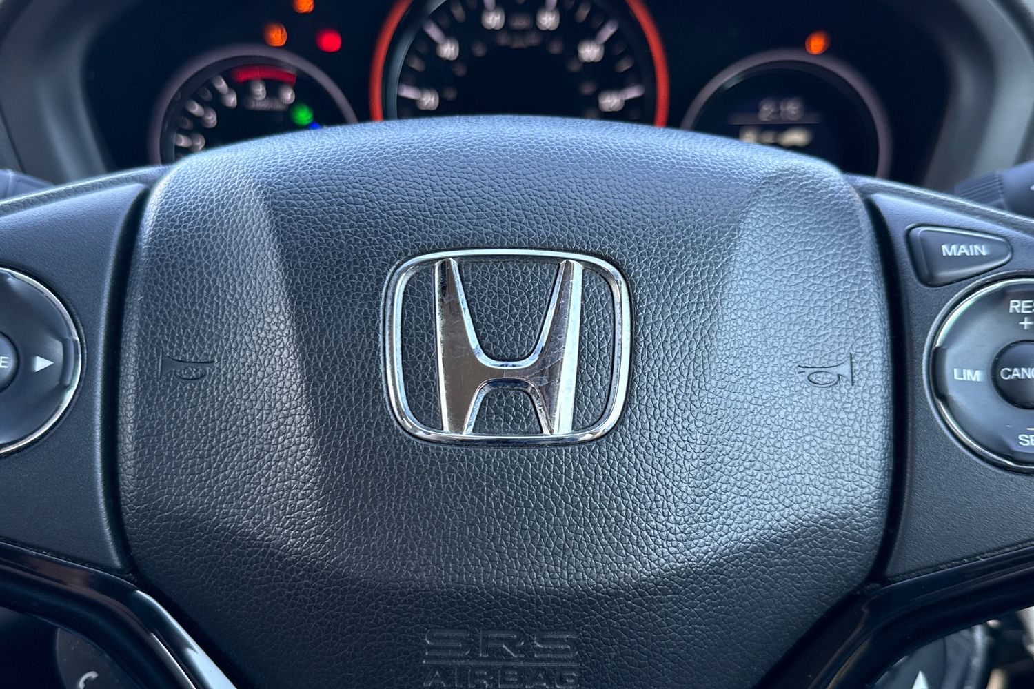 Used Honda HR-V 2017 for sale - 77758421: Photo 35