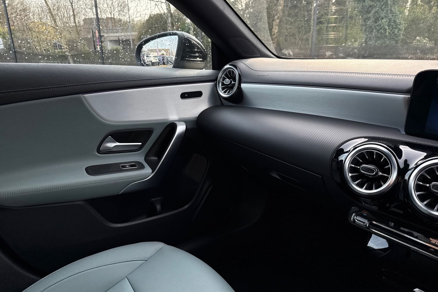 Used Mercedes-Benz CLA 2025 for sale - 77963336: Photo 39