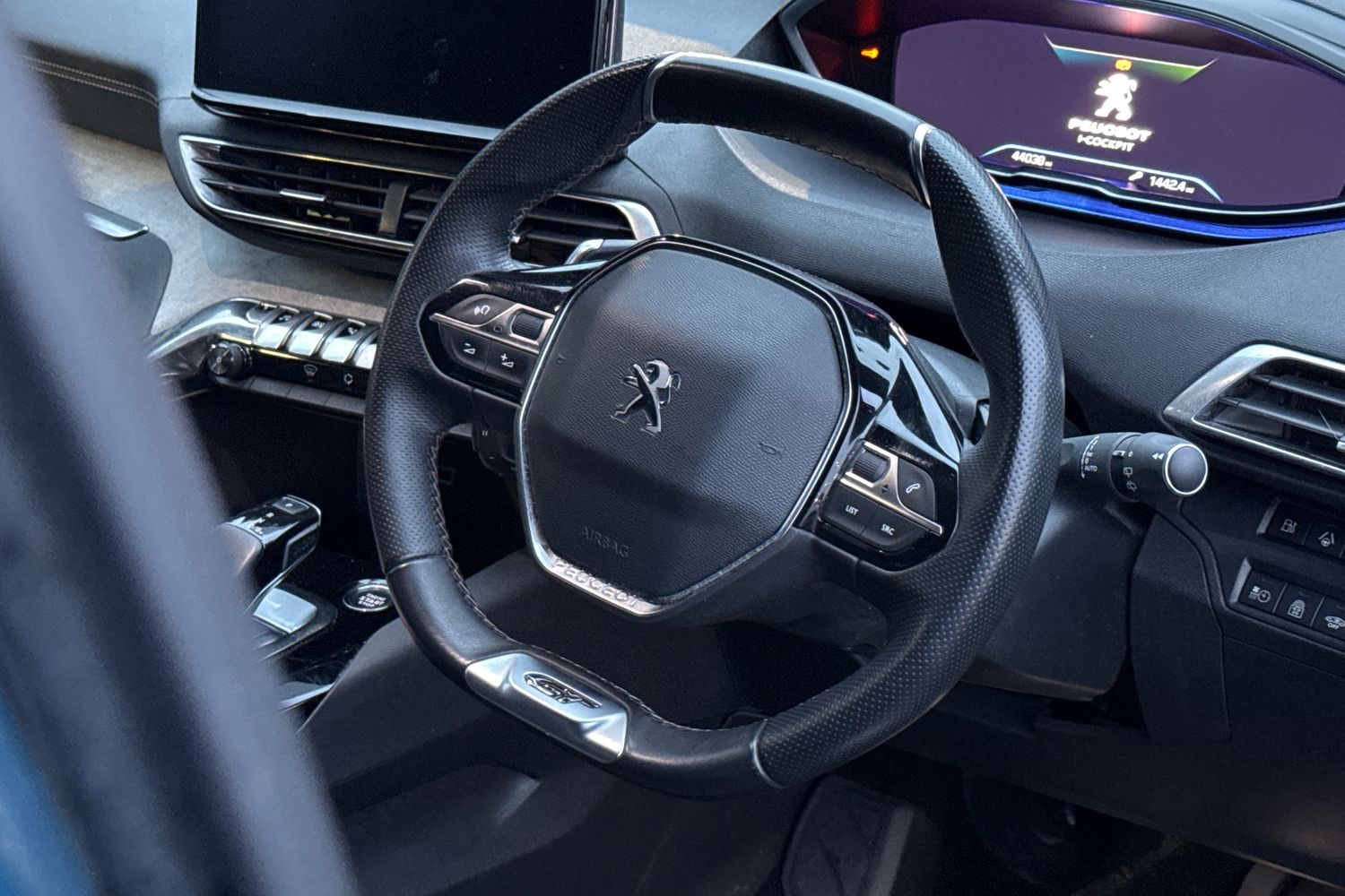 Used Peugeot 3008 2023 for sale - 77407601: Photo 37