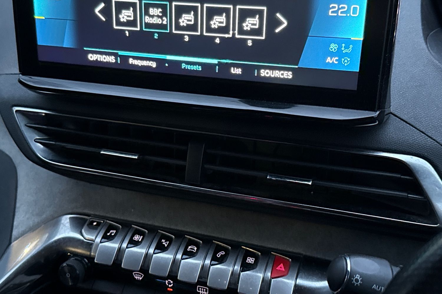 Used Peugeot 3008 2023 for sale - 77407601: Photo 45