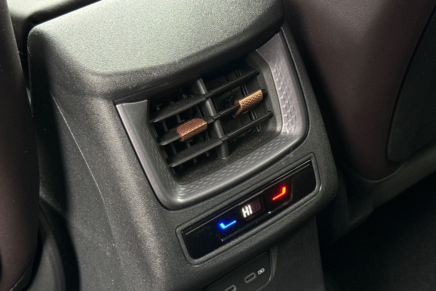 Used Cupra Terramar 2025 for sale - 77798429: Photo 37