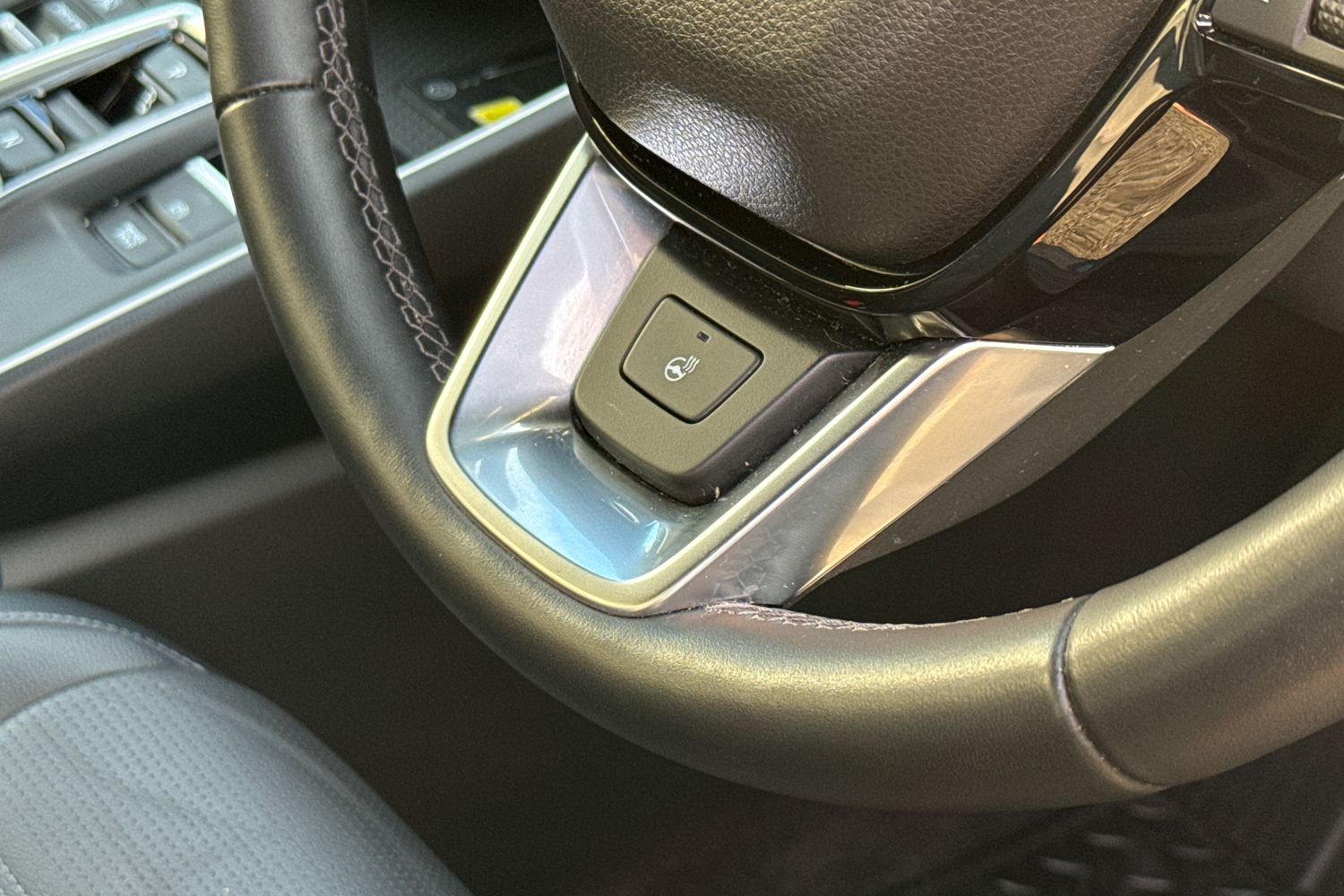 Used Honda CR-V 2024 for sale - 76654057: Photo 30