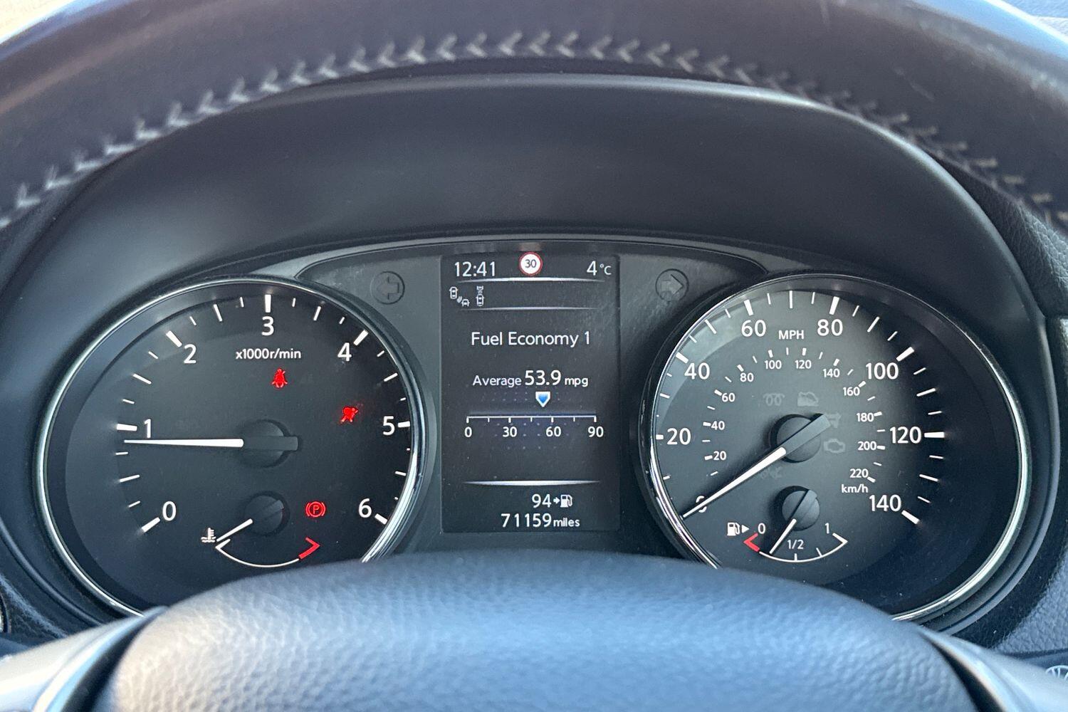 Used Nissan Qashqai 2016 for sale - 77368329: Photo 11