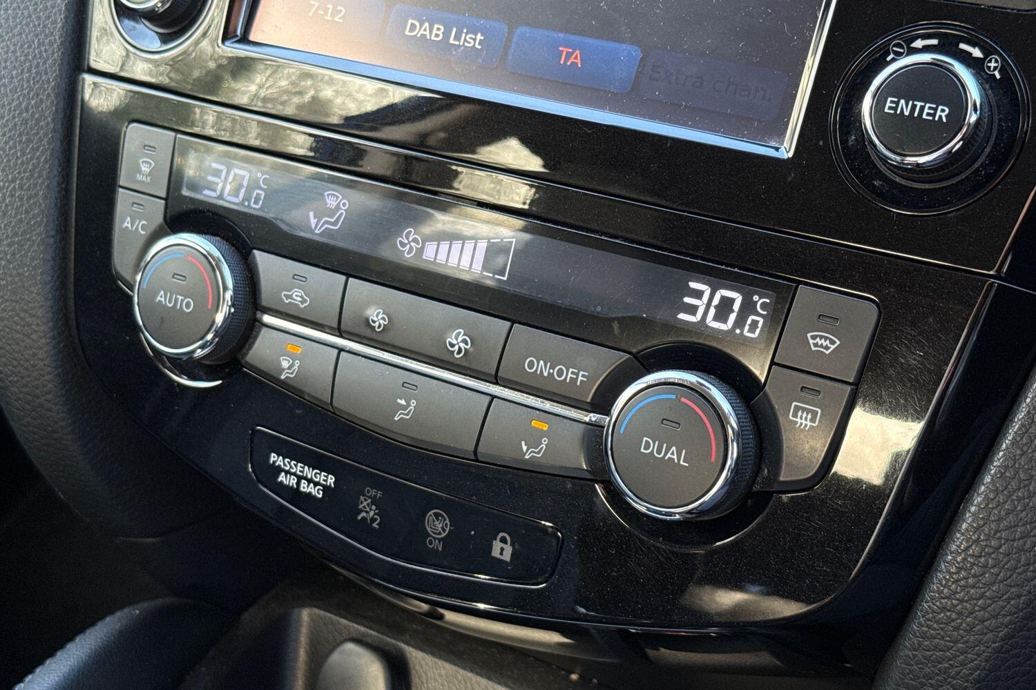 Used Nissan Qashqai 2016 for sale - 77368329: Photo 14