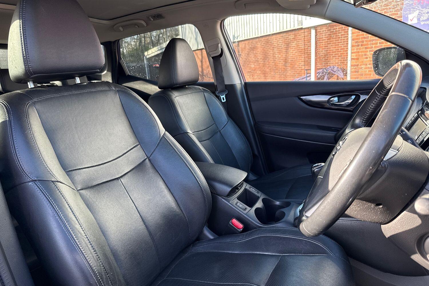 Used Nissan Qashqai 2016 for sale - 77368329: Photo 21