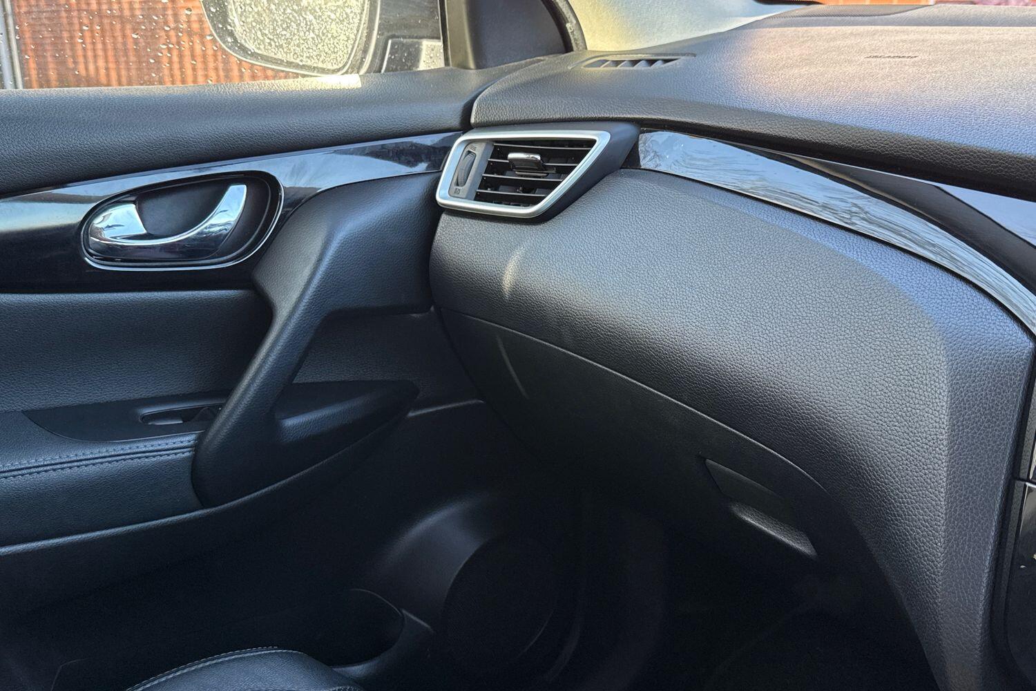 Used Nissan Qashqai 2016 for sale - 77368329: Photo 40