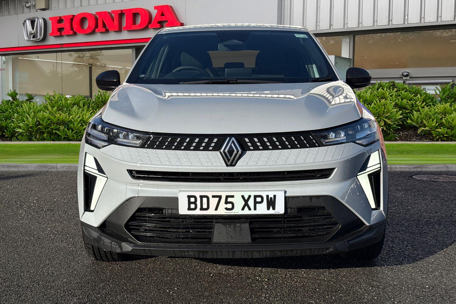 Used Renault Captur 2025 for sale - 77368485: Photo 4