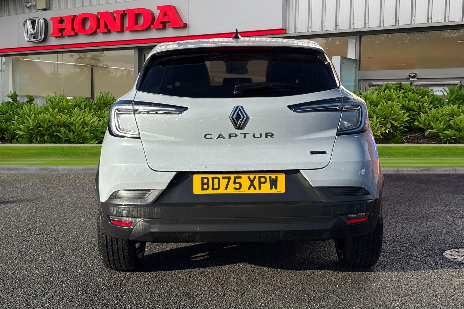 Used Renault Captur 2025 for sale - 77368485: Photo 5