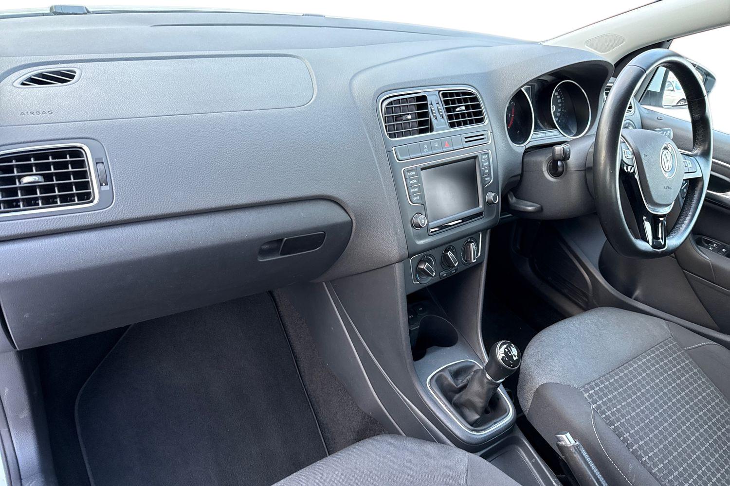 Used Volkswagen Polo 2014 for sale - 77553367: Photo 15