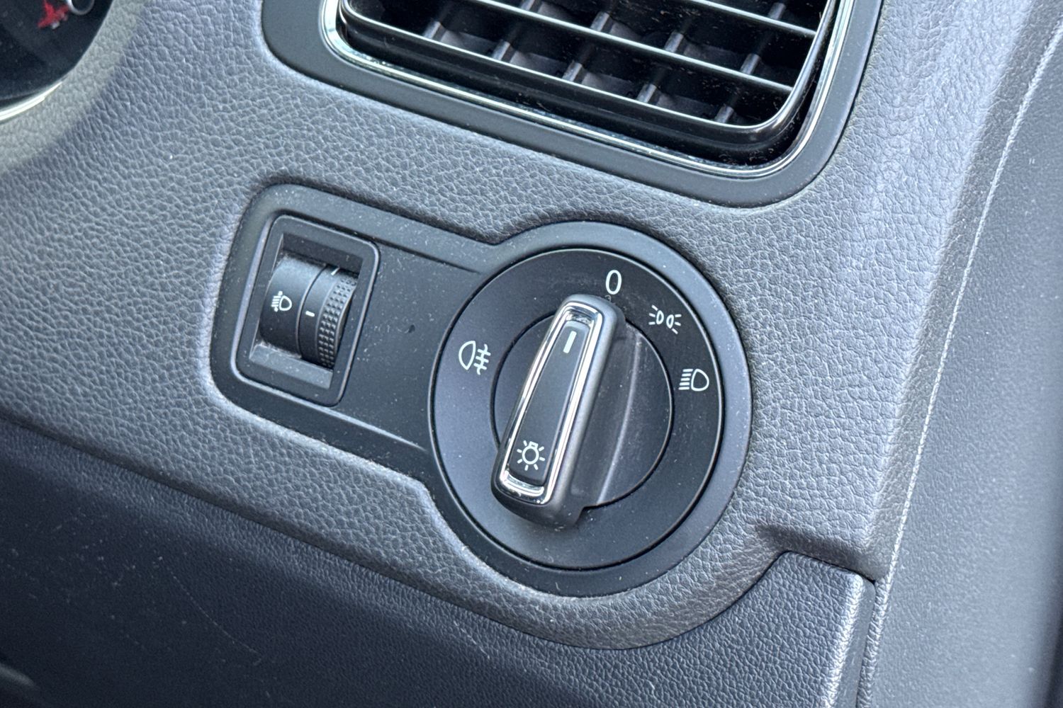 Used Volkswagen Polo 2014 for sale - 77553367: Photo 31