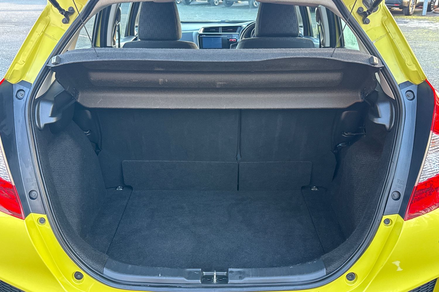 Used Honda Jazz 2016 for sale - 77135368: Photo 17