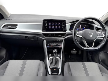 Used Volkswagen T-Roc 2024 for sale - 79066738: Photo