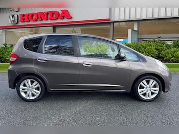 Used Honda Jazz 2014 for sale - 75483114: Photo