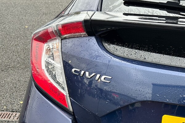 Used Honda Civic 2021 for sale - 76164651: Photo 24