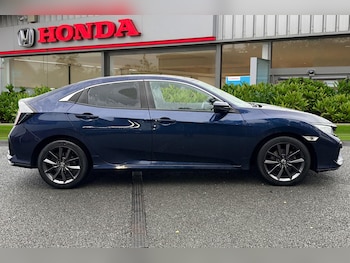 Used Honda Civic 2021 for sale - 76164651: Photo 3