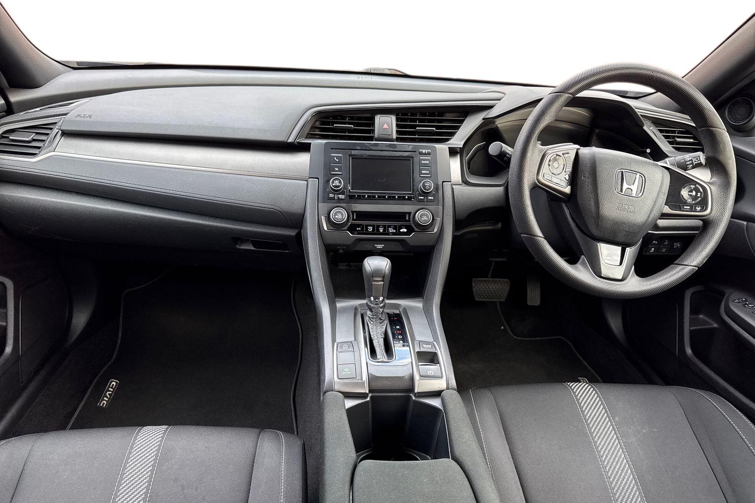 Used Honda Civic 2017 for sale - 77764523: Photo 16