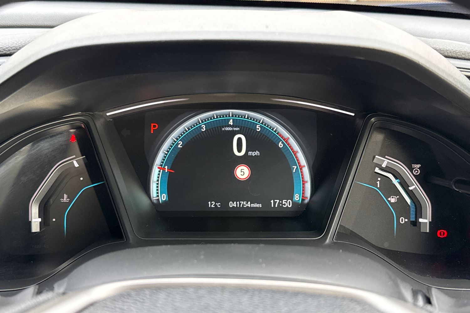 Used Honda Civic 2017 for sale - 77764523: Photo 18