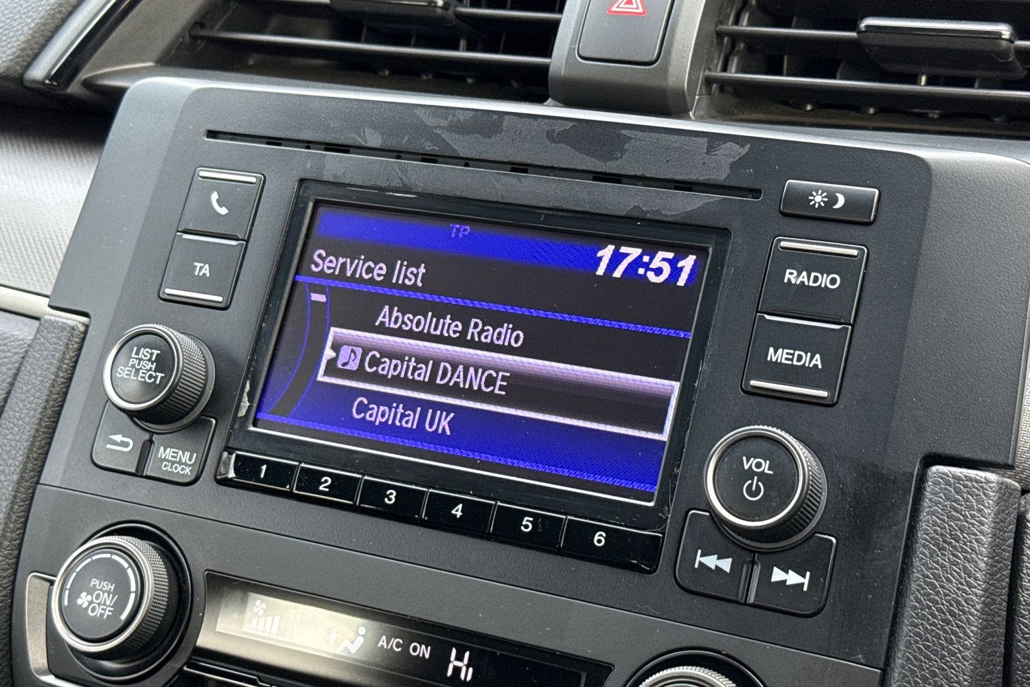 Used Honda Civic 2017 for sale - 77764523: Photo 19