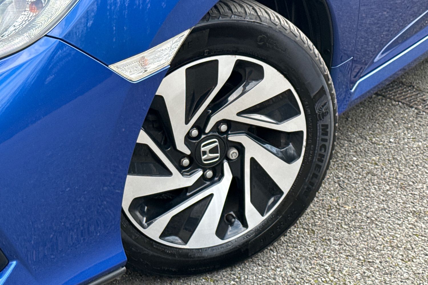 Used Honda Civic 2017 for sale - 77764523: Photo 26