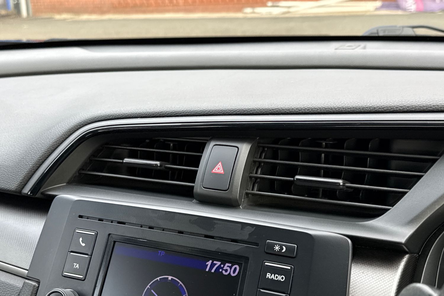 Used Honda Civic 2017 for sale - 77764523: Photo 35