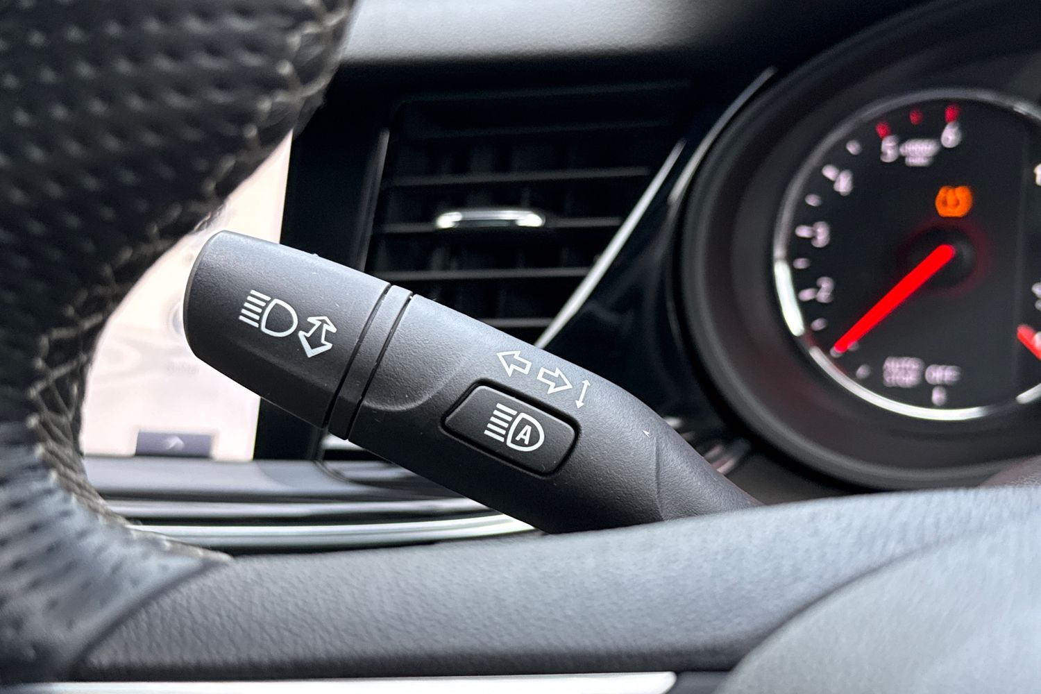 Used Vauxhall Insignia 2018 for sale - 77535468: Photo 37