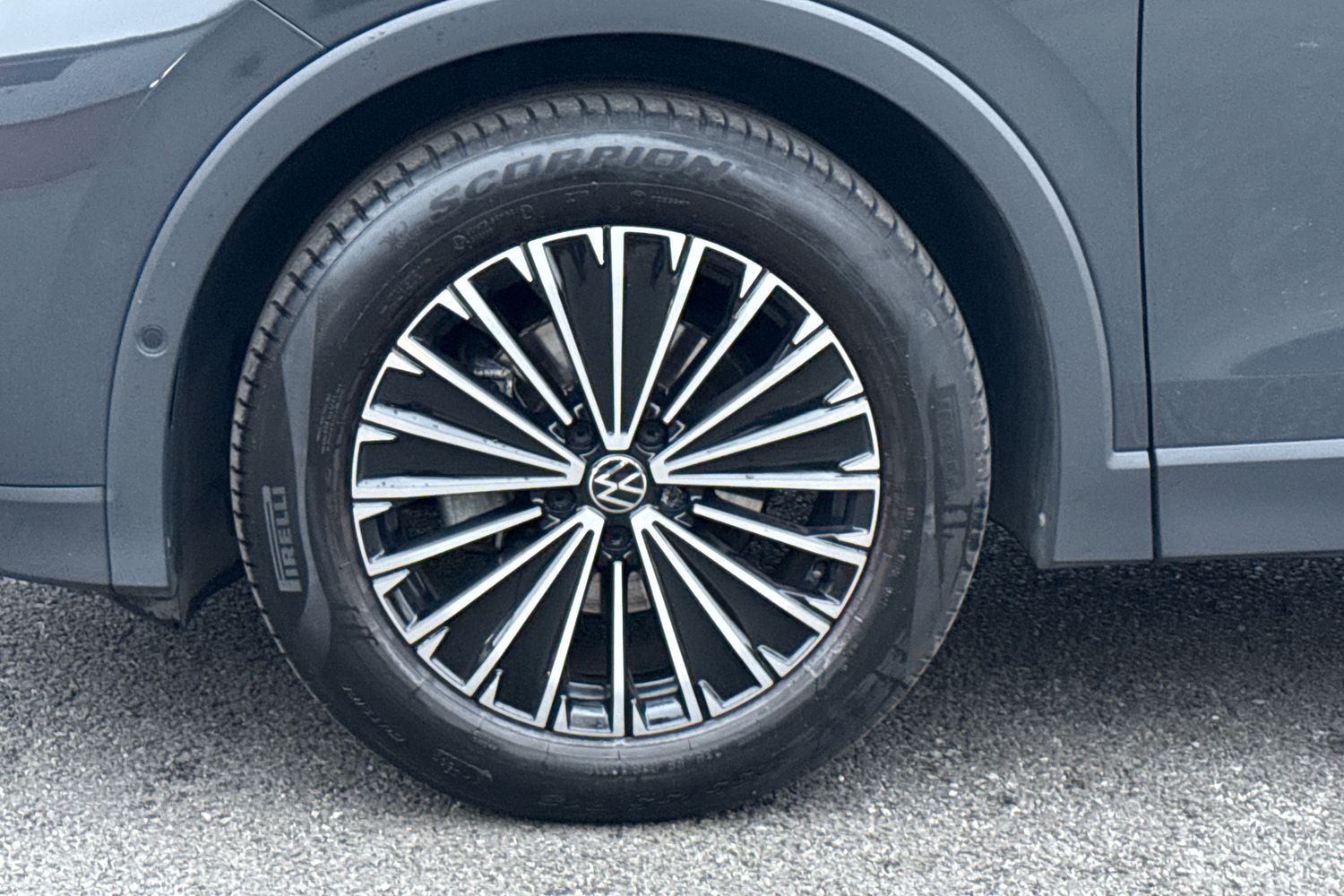 Used Volkswagen Tiguan 2024 for sale - 77429595: Photo 14