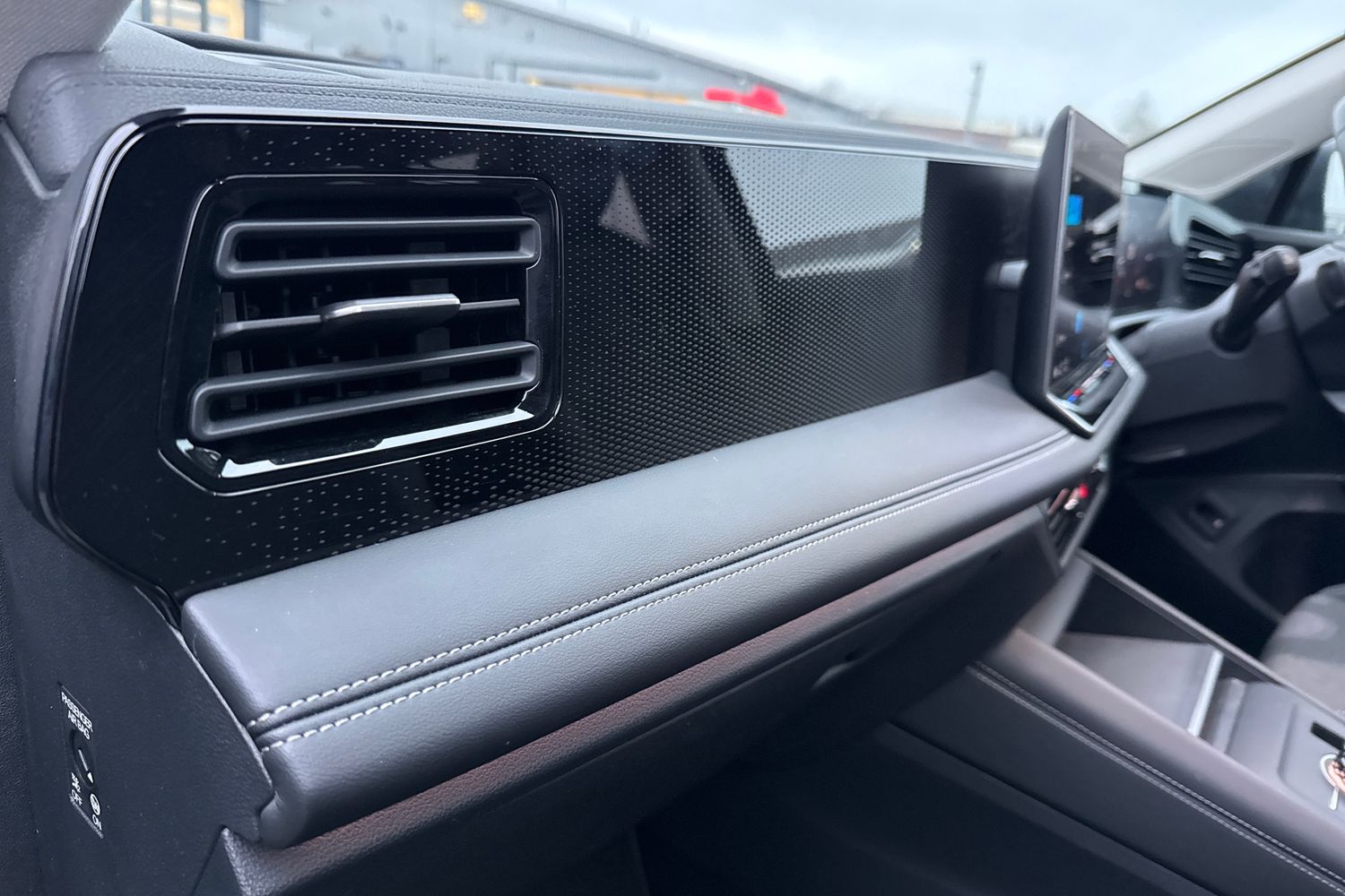 Used Volkswagen Tiguan 2024 for sale - 77429595: Photo 38