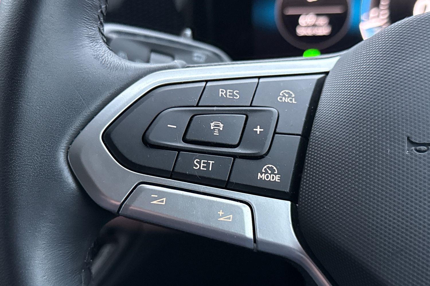 Used Volkswagen Tiguan 2024 for sale - 77429595: Photo 40