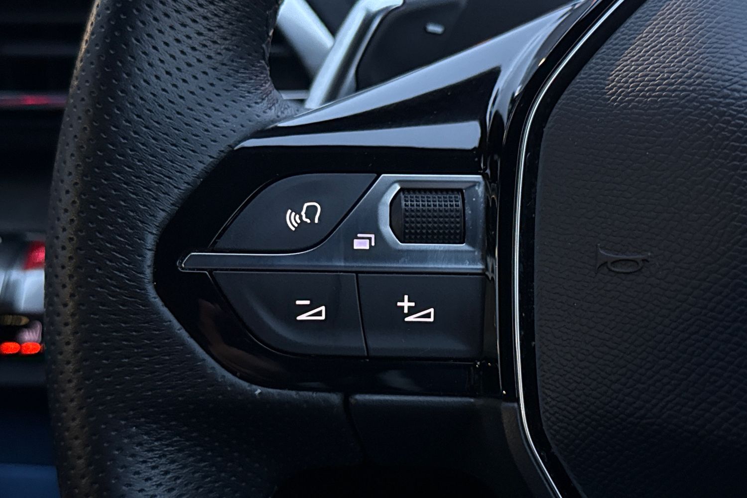 Used Peugeot 3008 2022 for sale - 77334239: Photo 42