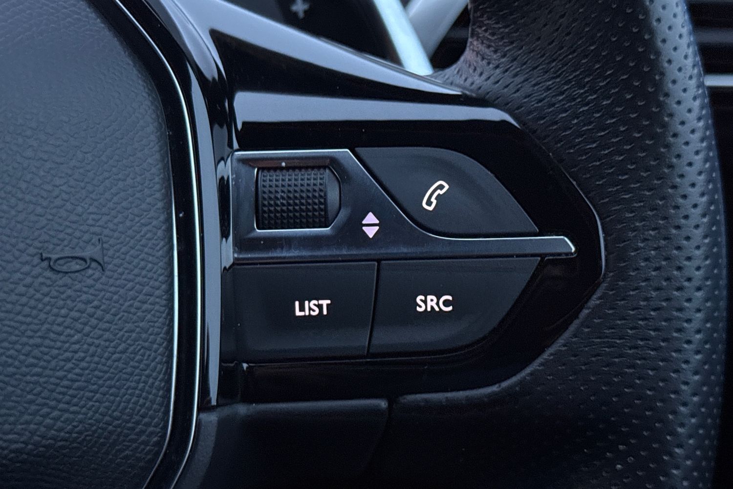 Used Peugeot 3008 2022 for sale - 77334239: Photo 43