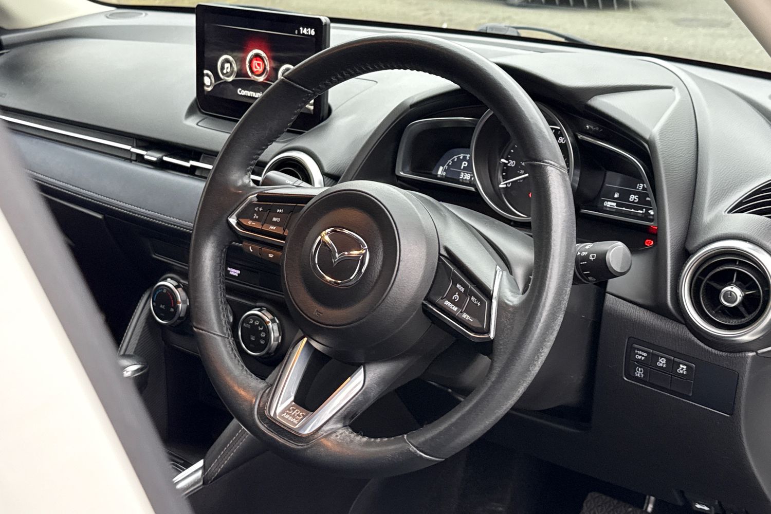 Used Mazda Mazda2 2022 for sale - 77812558: Photo 31