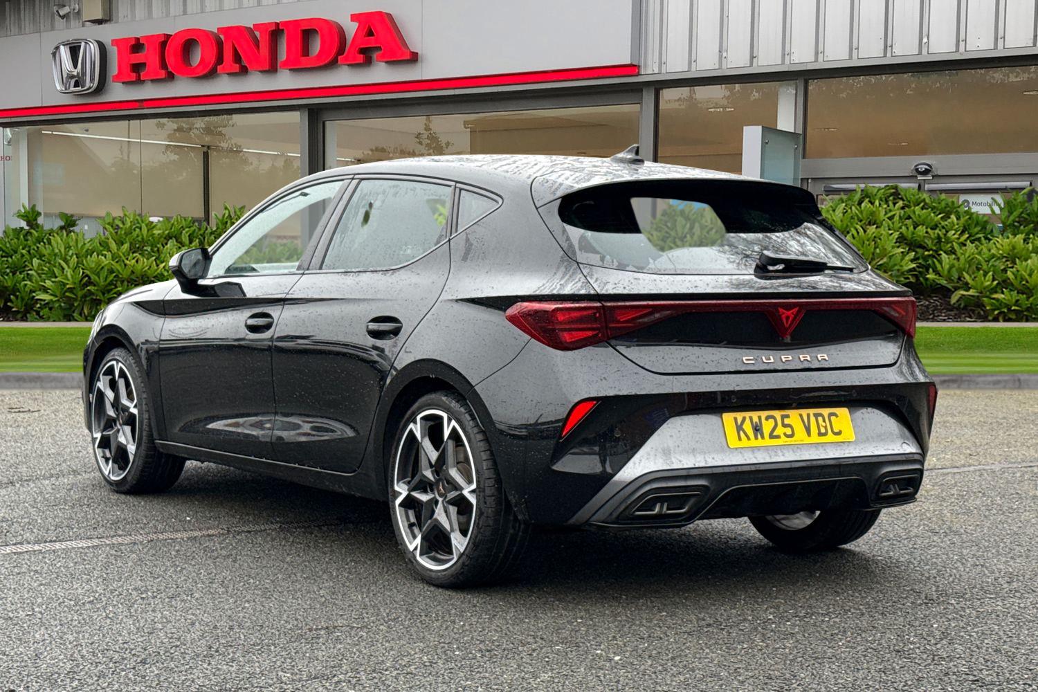 Used Cupra Leon 2025 for sale - 78079012: Photo 2