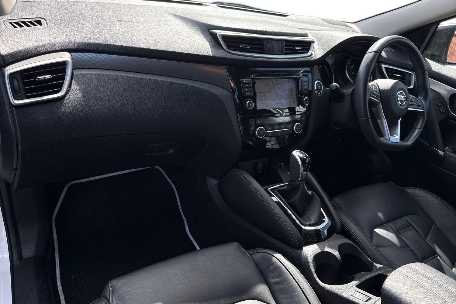 Used Nissan Qashqai 2020 for sale - 78210902: Photo 2