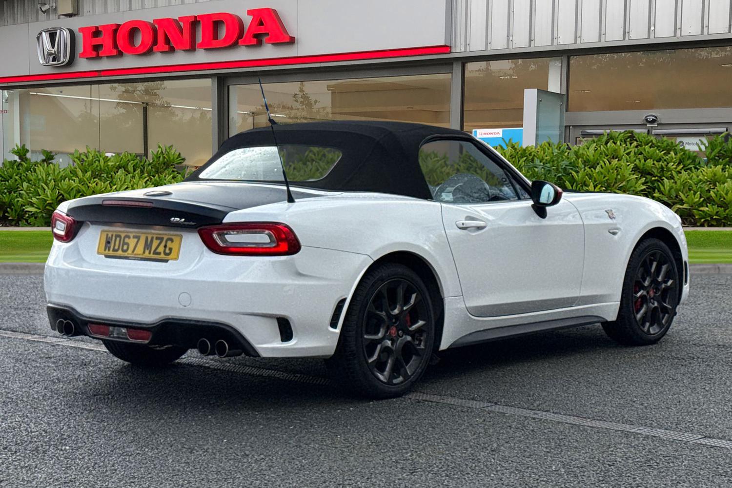 Used Abarth 124 Spider 2018 for sale - 78065226: Photo 8