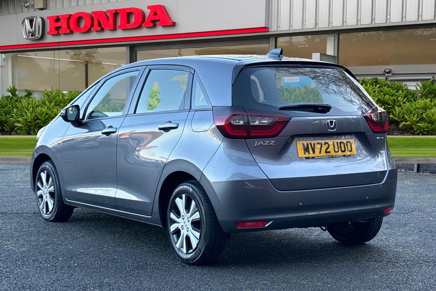 Used Honda Jazz 2023 for sale - 76641898: Photo 2