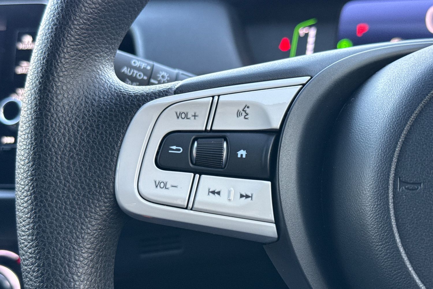 Used Honda Jazz 2023 for sale - 76641898: Photo 34