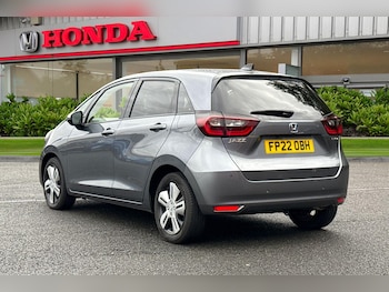 Used Honda Jazz 2022 for sale - 75913010: Photo