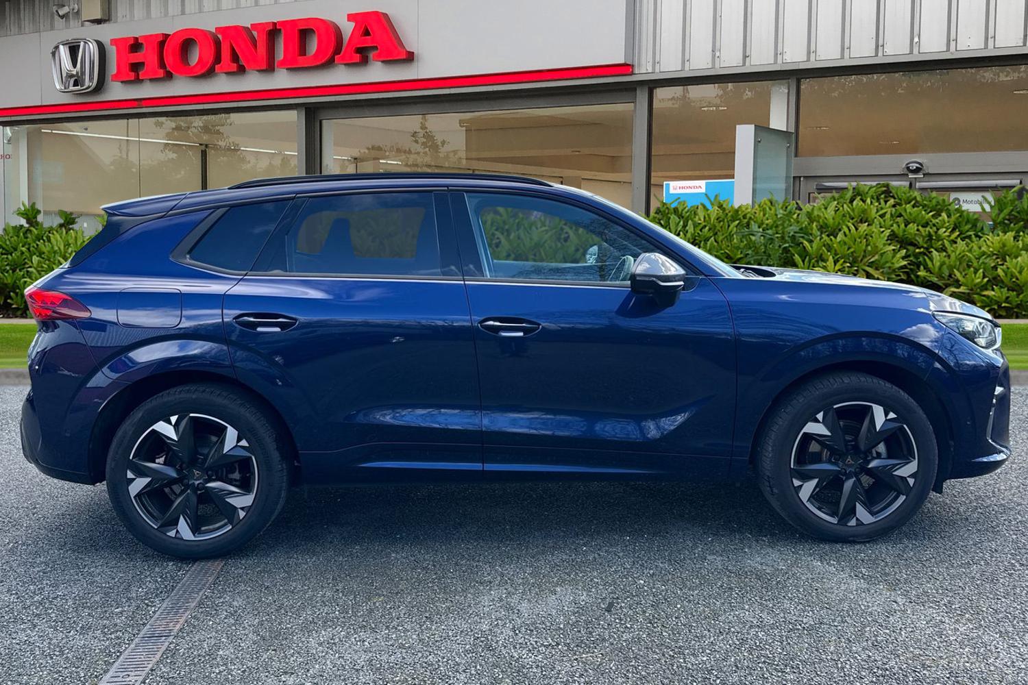 Used Cupra Terramar 2025 for sale - 78122408: Photo 3