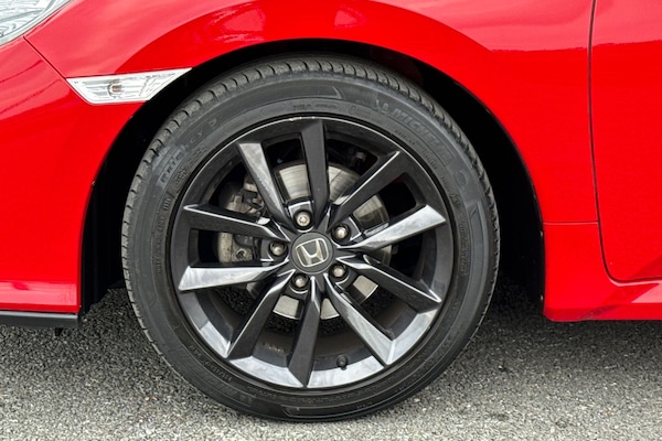 Used Honda Civic 2021 for sale - 76148965: Photo 15