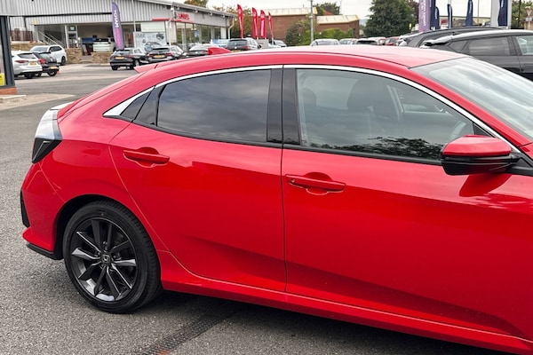 Used Honda Civic 2021 for sale - 76148965: Photo 28